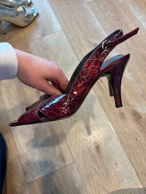 Liz Claiborne Wine Red Slingback Heels